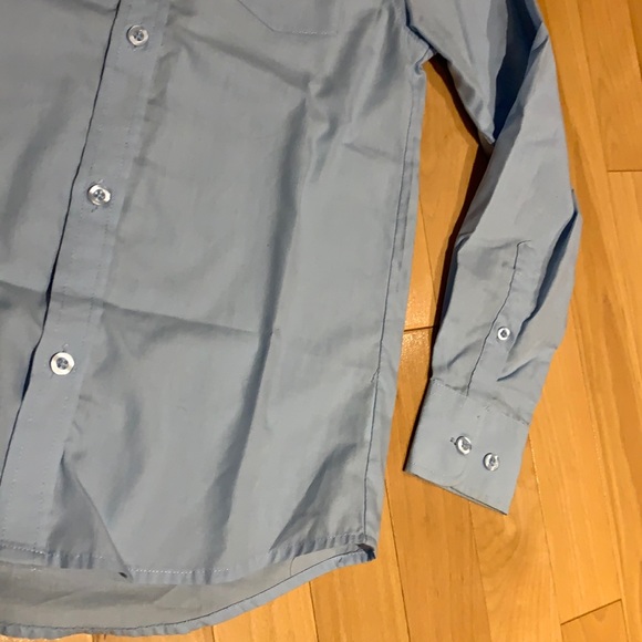 EUC Boys Newberry Light Blue Button Up Dress Shirt - size 12 - Picture 5 of 16